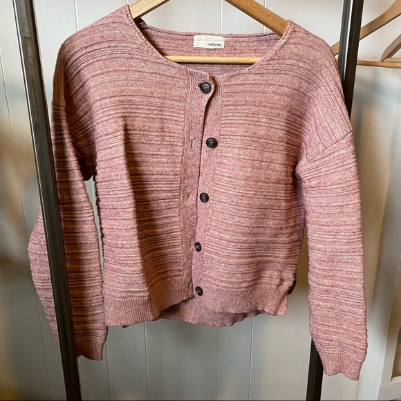 The Korner • Pink Ribbed Wool Cardigan - Picture 2 of 7